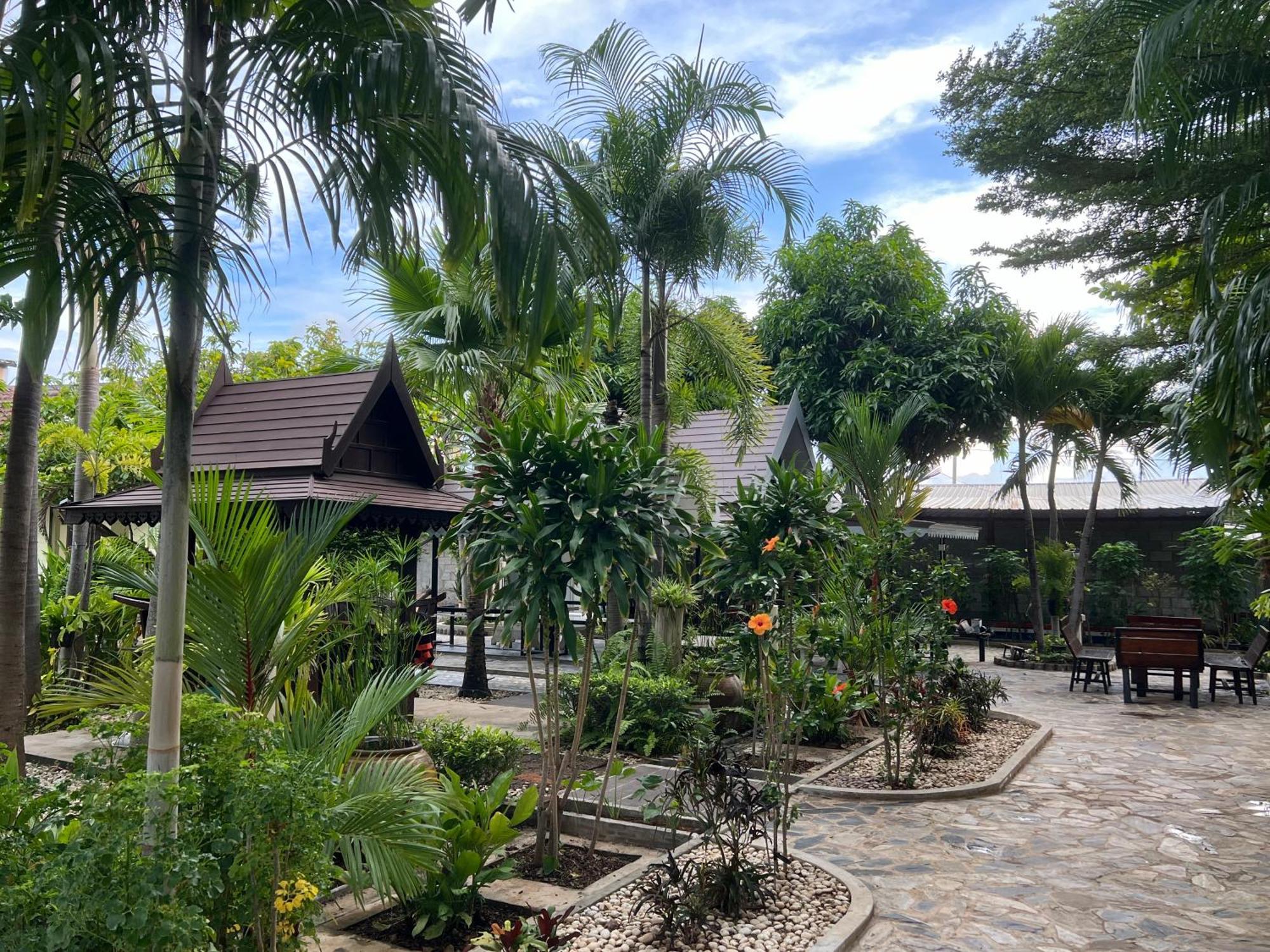 Suanpai Resort Sattahip Dış mekan fotoğraf